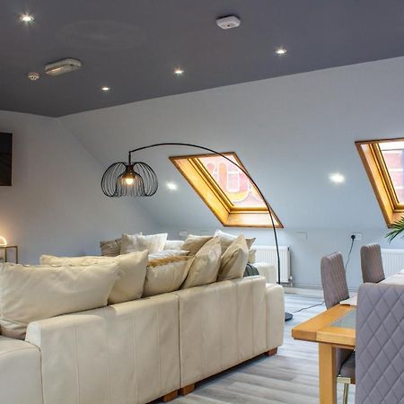 The Loft At Utopia Penthouse By M-Groupsa سوانسي المظهر الخارجي الصورة